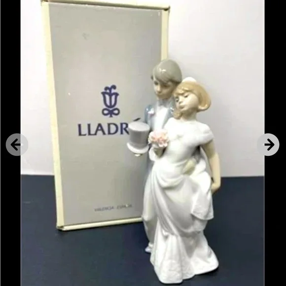 Lladro | Other | Llardo Wedding Bells Porcelain Figurine 825 High